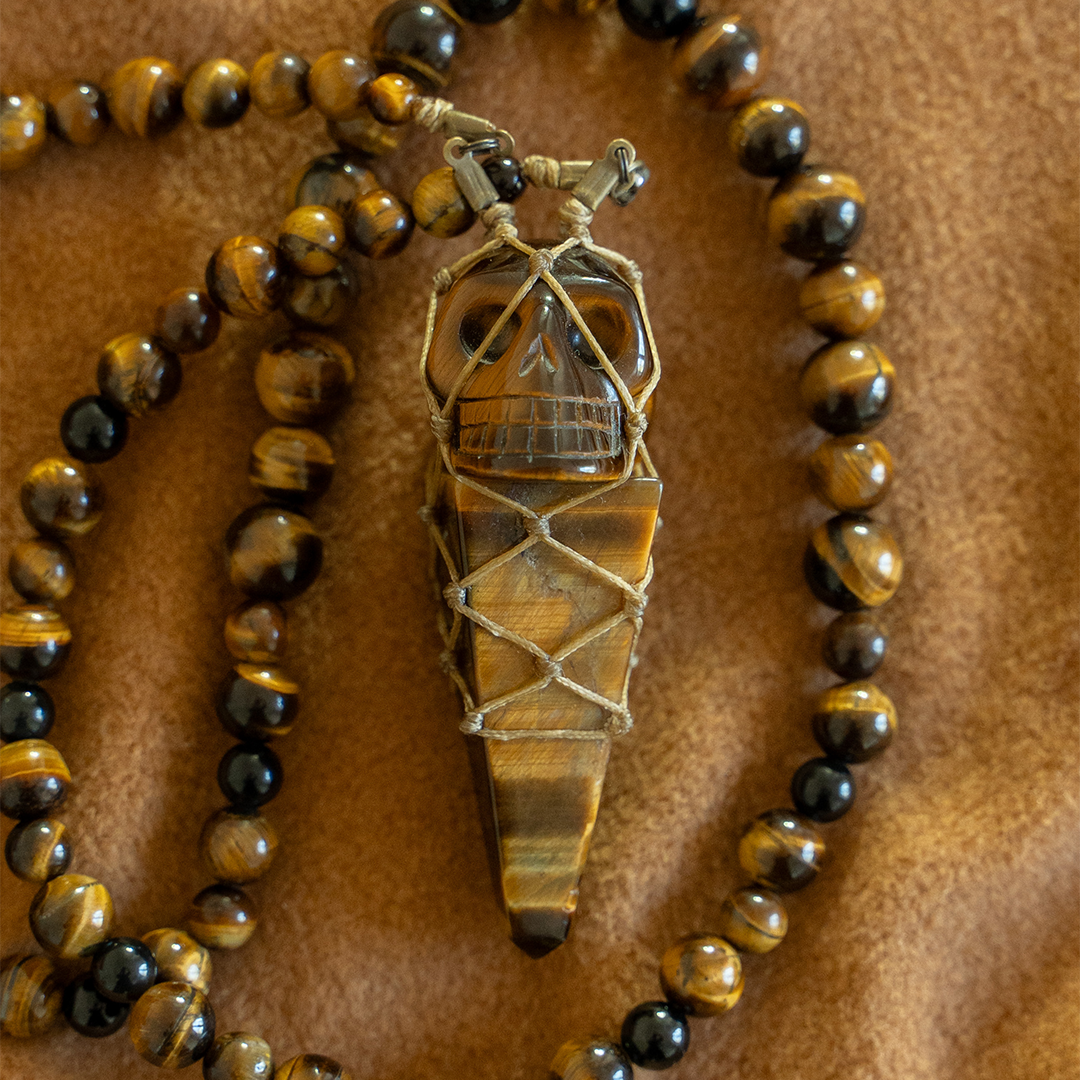 Tigers Eye Skull On Obelisk Net Necklace Tan
